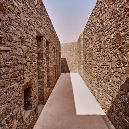 Ovea Paros Nausa