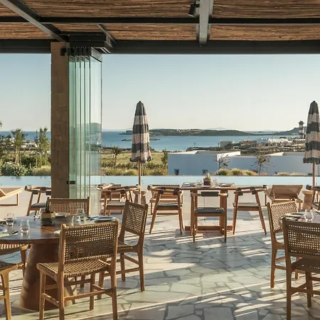 Ovea Paros 5* Naousa (Paros)